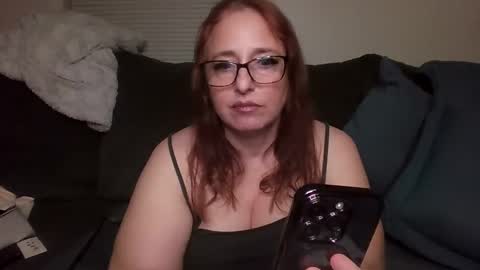 ImTheRealDLW online show from February 26, 12:05 am