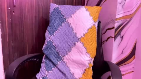 Snapshot of indian_dollneenu chatting on July 7, 5:50 pm indain dollmeenu online show from July 7, 5:50 pm