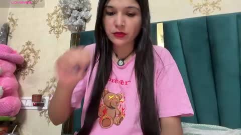 priya online show from June 19, 1:21 am