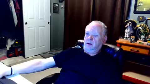 Papa online show from November 24, 3:39 am