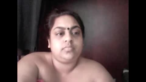 Snapshot of indianpooja1027 chatting on February 25, 6:45 am indianpooja1027 online show from February 25, 6:45 am