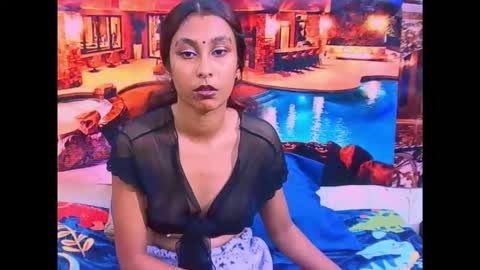 indiansexybutt4u2luv online show from April 1, 8:26 am