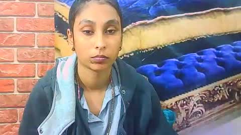 indiansexybutt4u2luv online show from June 26, 5:34 am