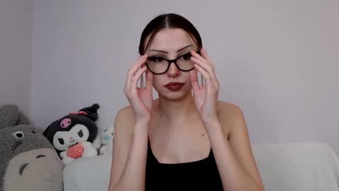 Snapshot of indigoelle chatting on March 12, 6:44 pm Indigo Elle online show from March 12, 6:44 pm