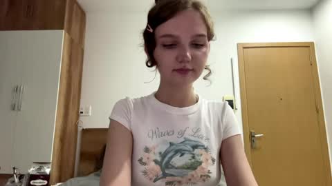 Viola online show from May 14, 4:25 pm
