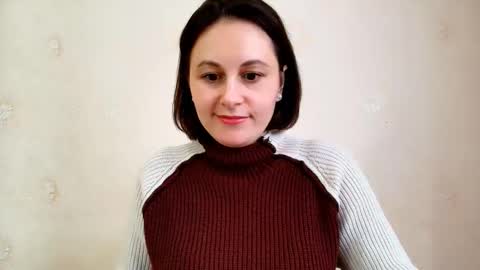 Snapshot of inessa_beauty chatting on March 2, 9:05 am Inessa online show from March 2, 9:05 am