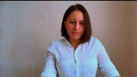 Snapshot of inessa_beauty chatting on June 26, 1:26 pm Inessa online show from June 26, 1:26 pm