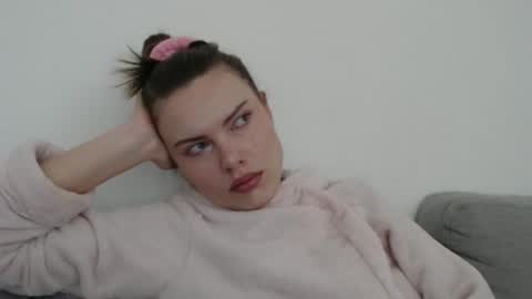 Sweet girl online show from January 14, 11:16 am