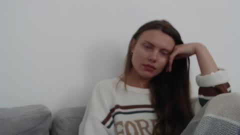 Sweet girl online show from June 18, 10:30 am