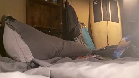 inlovewithlace online show from November 29, 6:49 am