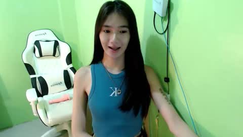 Reign online show from October 6, 8:28 pm