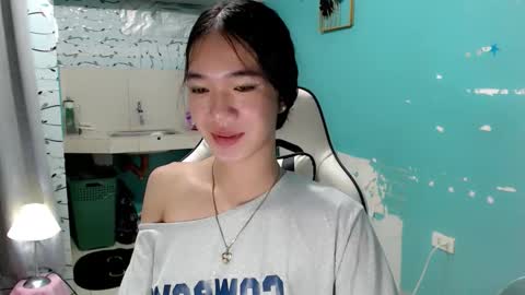 Reign online show from March 6, 9:55 pm