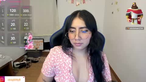 Luna        online show from June 11, 11:58 pm