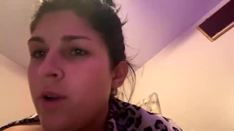 innocentlilsarah online show from November 11, 5:51 am
