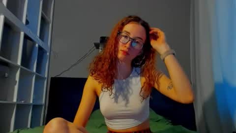 Snapshot of internetsexplorer chatting on March 13, 11:39 am Bernadette Join online show from March 13, 11:39 am