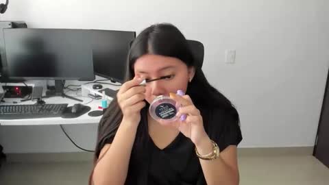 Iris 3 online show from November 8, 5:34 pm