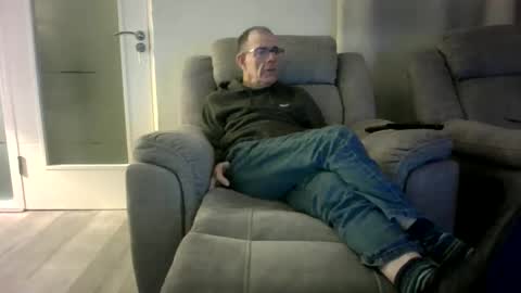 inthemood63 online show from January 12, 10:15 pm