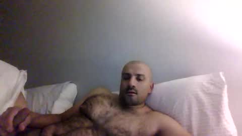 intolder35 online show from May 26, 9:49 am