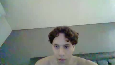 WillyTripleXxx online show from January 8, 5:32 am