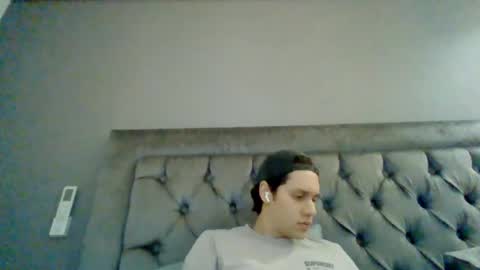 WillyTripleXxx online show from June 22, 2:13 am