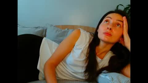 Snapshot of irina9793 chatting on March 28, 9:53 am irina online show from March 28, 9:53 am