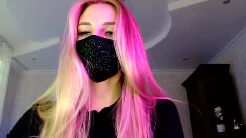 Snapshot of iris_lave chatting on July 21, 5:04 pm Lily online show from July 21, 5:04 pm