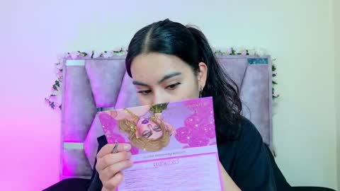 Iris online show from April 19, 5:23 pm