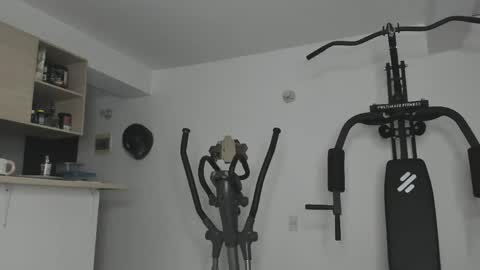 Iris Fit online show from April 20, 12:41 pm