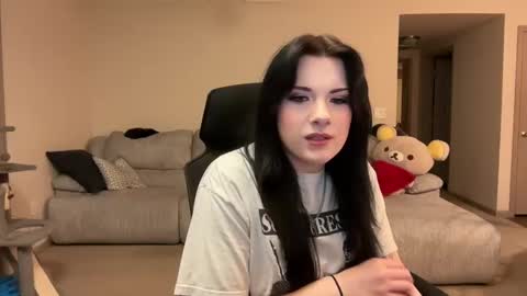 irissweets online show from March 10, 12:40 am