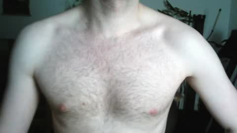 Snapshot of irndke chatting on June 6, 8:24 pm Irndke online show from June 6, 8:24 pm
