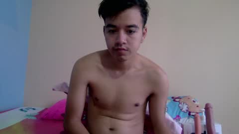 irondante01 online show from April 1, 12:06 pm