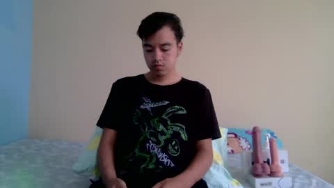 irondante01 online show from April 15, 12:12 pm