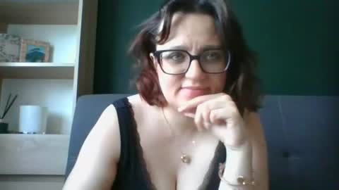 Paris online show from July 8, 5:23 am
