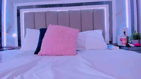 ISA  online show from February 20, 2:39 pm