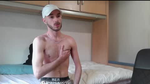 Isaac99c online show from April 26, 2:37 pm
