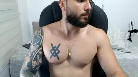 Isaac carter online show from April 9, 11:04 am