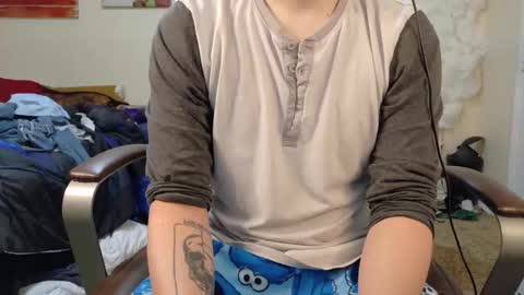 isaac online show from November 2, 7:05 pm