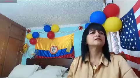 Snapshot of isabeel_sofia01 chatting on July 15, 12:32 pm Isabeel Sofia online show from July 15, 12:32 pm