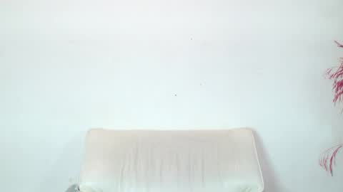 Isabella online show from April 12, 1:43 am