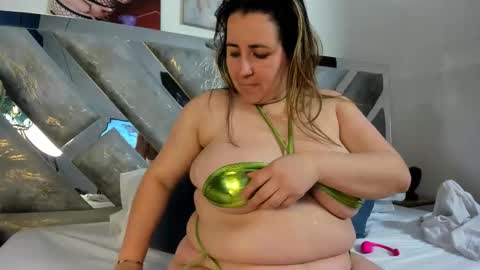 Mommy Isa online show from January 16, 5:22 am