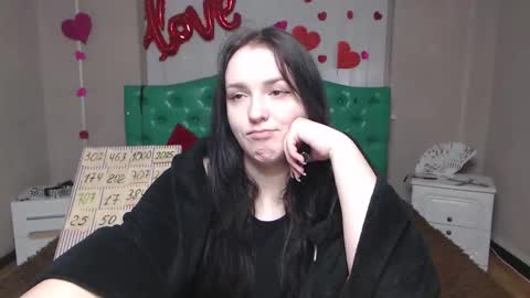 IsabelBlackberry online show from February 20, 6:48 am