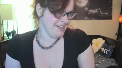 isabellamariedarcy online show from June 4, 6:47 pm