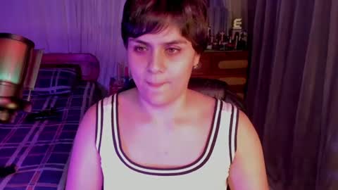 Isabella online show from August 2, 5:06 am
