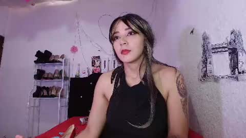 isabelle_sara online show from June 15, 8:22 pm