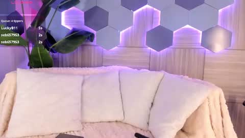    online show from June 15, 3:53 am