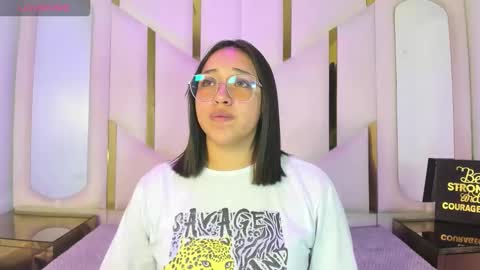 isabellrodriguez18 online show from March 4, 3:01 am