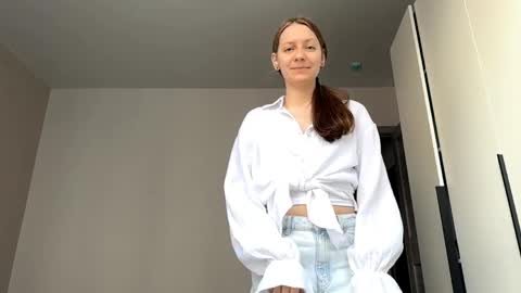 I am Maxine ntmu online show from April 13, 1:16 pm