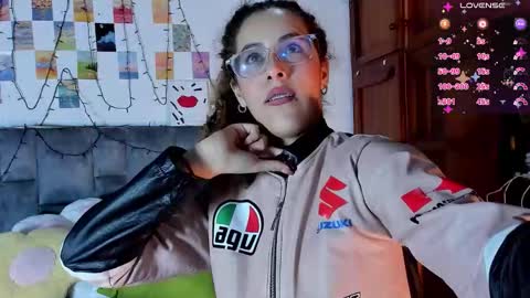 Snapshot of isangel_ chatting on February 3, 4:21 am Isabela online show from February 3, 4:21 am