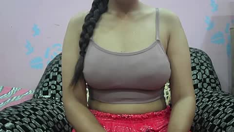 ishika_singh_ online show from June 21, 1:52 am