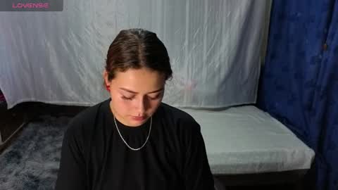 isis_11 online show from April 21, 12:45 am